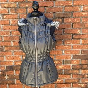 Dollhouse sleeveless gray winter vest
